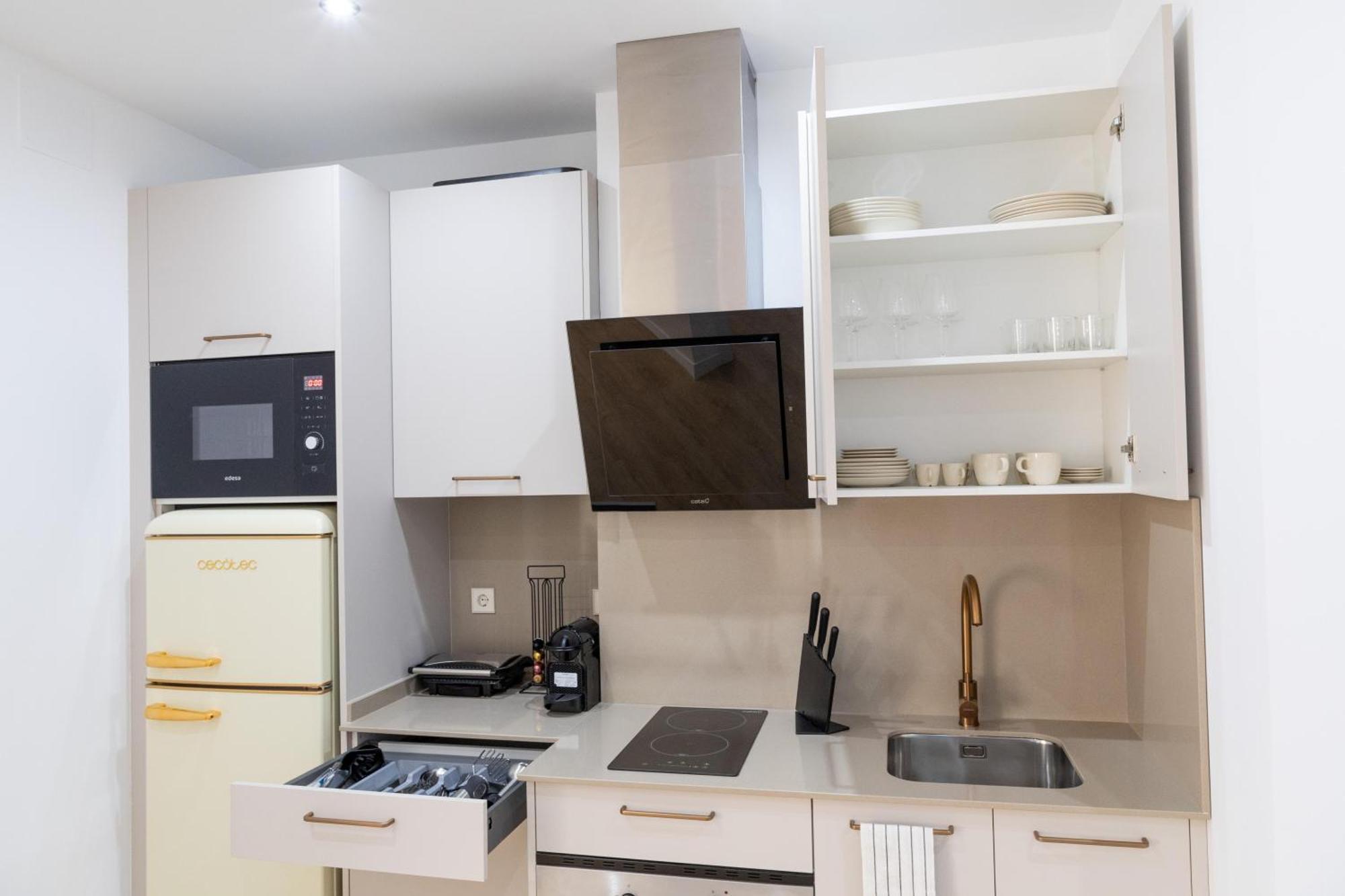 Excelente Apartamento Familiar Madrid Centro ภายนอก รูปภาพ
